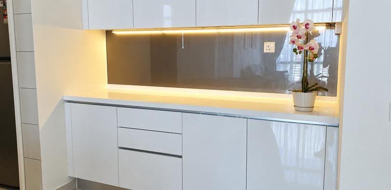 Kediaman Servis untuk Disewa di The Park Sky Residence - Jane Shoo - Kitchen - PropertyGuru.com.my