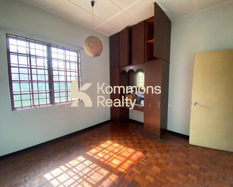 Rumah Berkembar untuk Dijual di Damansara Heights (Kuala Lumpur) - Norros Aliza - Bedroom - PropertyGuru.com.my