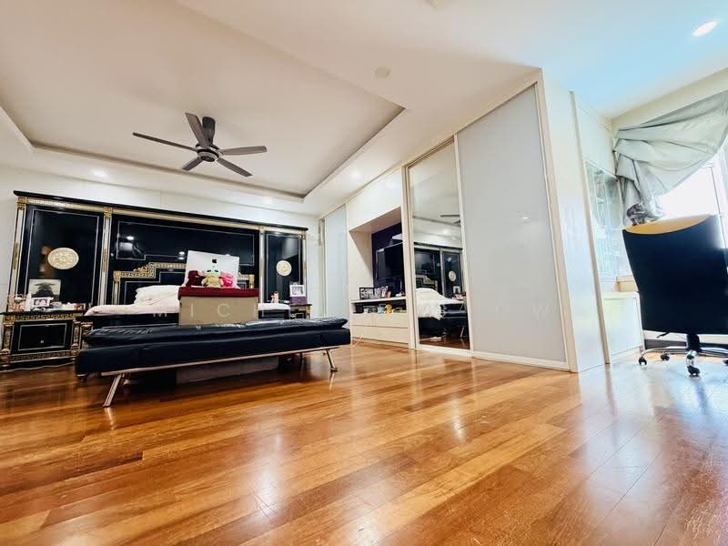 Bungalow House for Sale in Kemensah Mewah (Melawati) - Michelle Siow - Master Bedroom - PropertyGuru.com.my