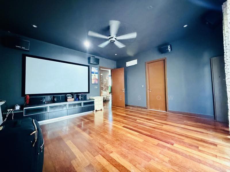 Bungalow House for Sale in Kemensah Mewah (Melawati) - Michelle Siow - Living Room - PropertyGuru.com.my