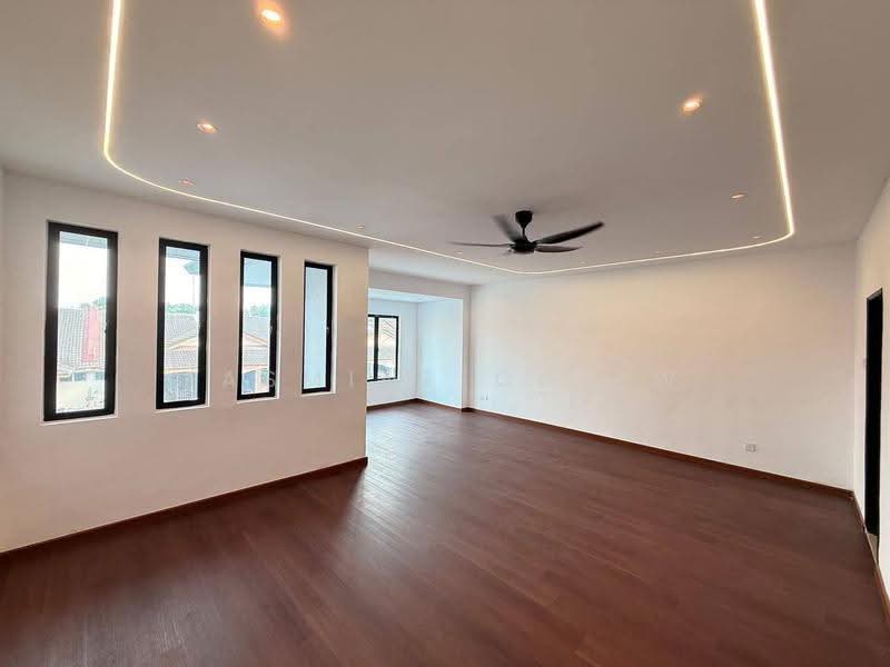 Rumah Teres 2-Tingkat untuk Dijual di Mutiara Rini (Skudai) - Jasmine Chiew - Living Room - PropertyGuru.com.my