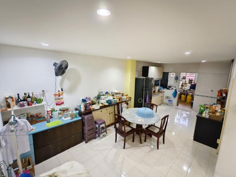 Rumah Teres 1-Tingkat untuk Dijual di Bandar Putra Kulai (Kulai) - SY Ngo - Kitchen - PropertyGuru.com.my