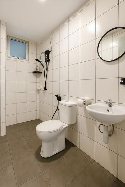 Kondominium untuk Disewa di Seri Serindit Residence - Muhammad Azaad Salman Mohammad Anwar - Bathroom - PropertyGuru.com.my