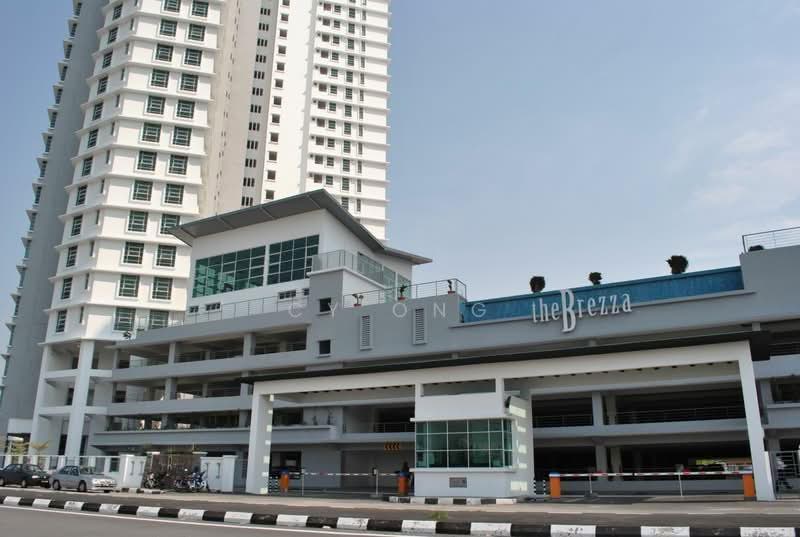 Kondominium untuk Disewa di The Brezza - CY Ong - PropertyGuru.com.my