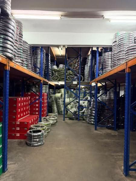 Shop / Office for Rent in Taman Bukit Mewah (Tampoi) - SAMMY TEO - Interior - PropertyGuru.com.my