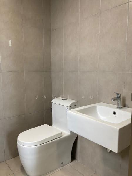 Service Residence for Sale at Astetica Residences - Janet Au - Bathroom - PropertyGuru.com.my