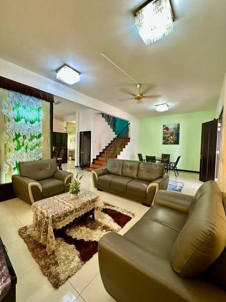 Rumah Berkembar untuk Disewa di Setia Alam (Selangor) - James Teoh - Living Room - PropertyGuru.com.my