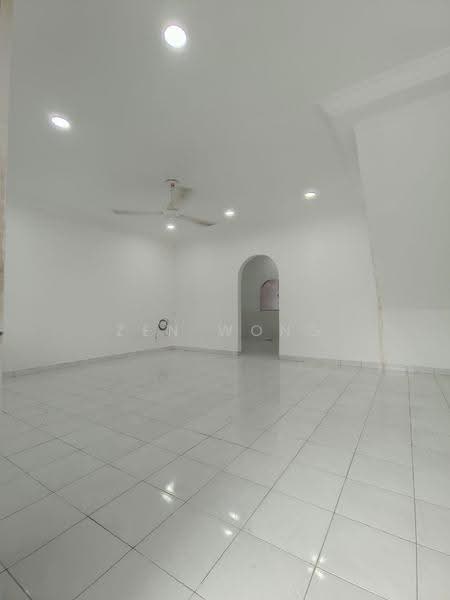 Terraced House for Sale in Taman Kluang Barat (Kluang) - Zen Wong - Living Room - PropertyGuru.com.my