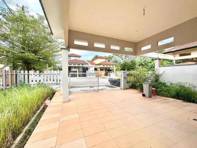 Semi-Detached House for Sale in Taman Saujana Indah (Bukit Katil) - Deeja Zakaria - Exterior - PropertyGuru.com.my