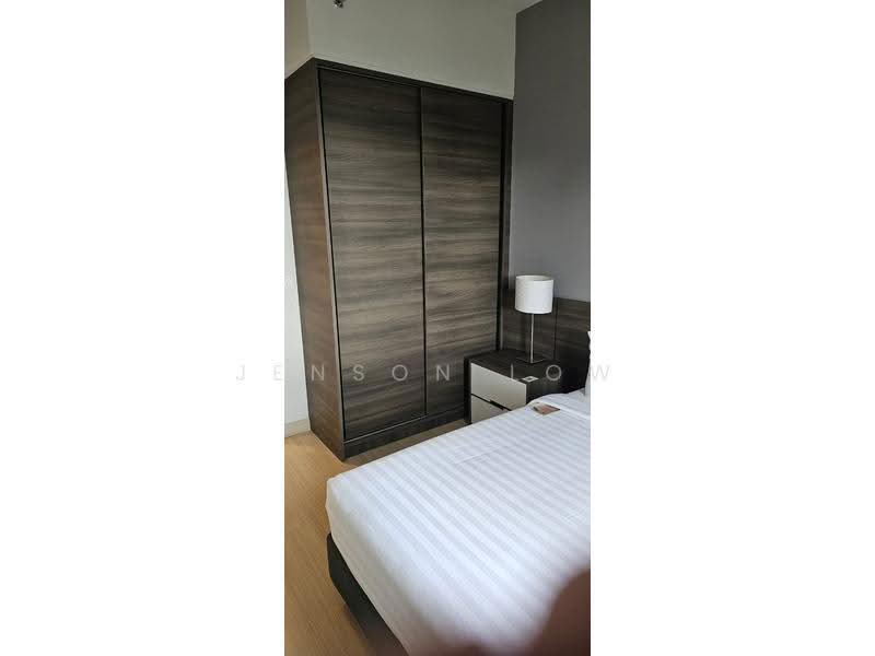 Kediaman Servis untuk Dijual di Windmill upon Hills - Jenson Low - Bedroom - PropertyGuru.com.my