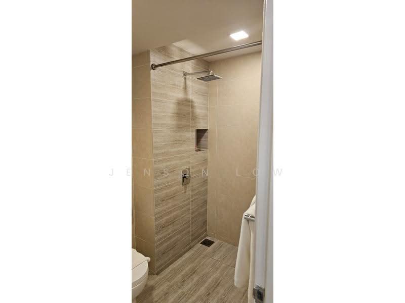 Kediaman Servis untuk Dijual di Windmill upon Hills - Jenson Low - Bathroom - PropertyGuru.com.my