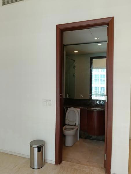 Kondominium untuk Dijual di Dua Residency - Rachel Ngu - Bathroom - PropertyGuru.com.my