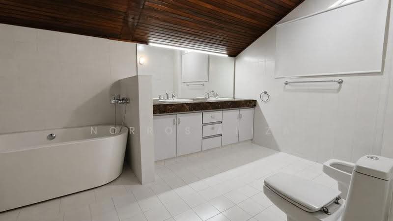 Bungalow House for Sale in Bukit Damansara (Damansara Heights) - Norros Aliza - Bathroom - PropertyGuru.com.my