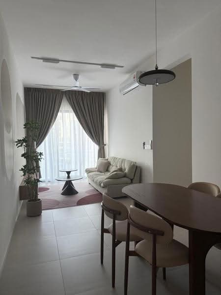 Kediaman Servis untuk Disewa di Laurel Residence - May Tan - Living Room - PropertyGuru.com.my