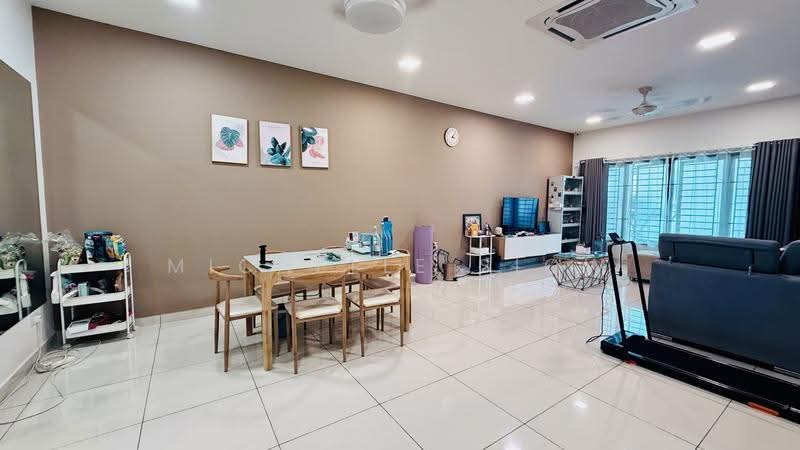 Rumah Teres 2-Tingkat untuk Dijual di Cheras (Selangor) - Michelle Siow - Living Room - PropertyGuru.com.my