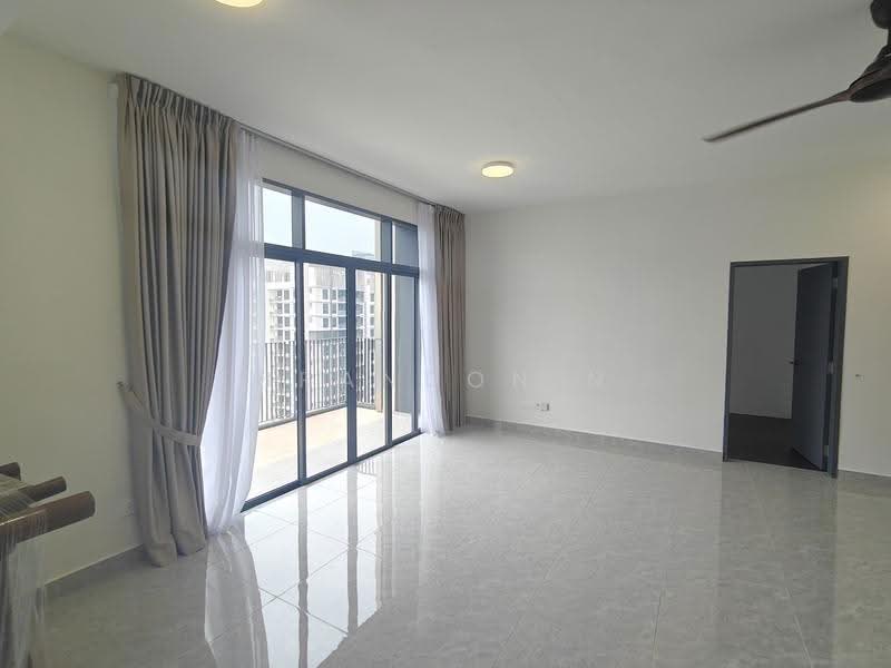 Kediaman Servis untuk Disewa di Altris Residences @ The Quartz WM - Brandon N - Living Room - PropertyGuru.com.my