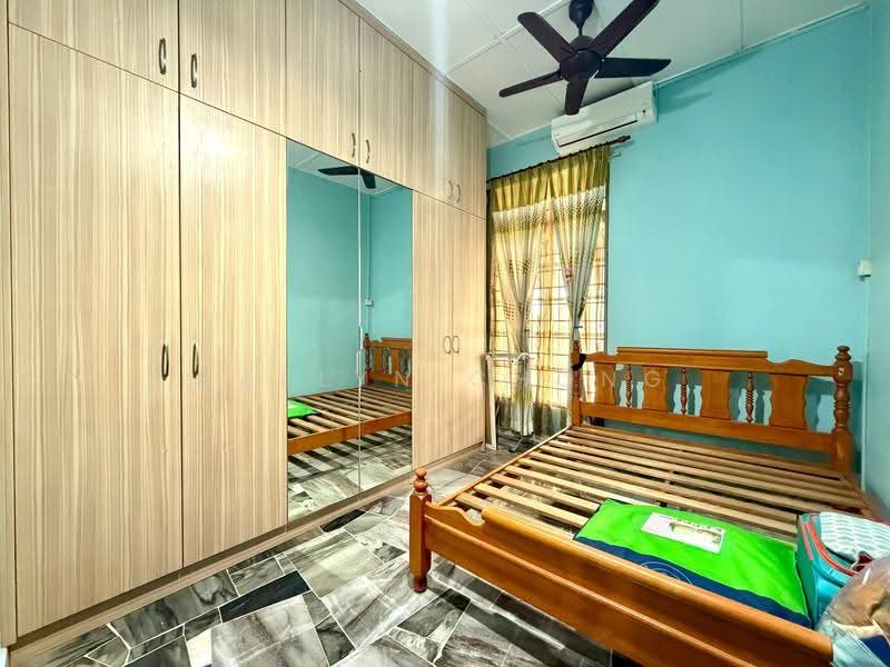 Rumah Teres 1-Tingkat untuk Dijual di Bandar Tun Hussein Onn (Cheras) - Raelyn Chong - Bedroom - PropertyGuru.com.my