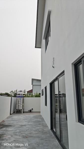 Rumah Berkembar untuk Disewa di Bandar Seri Coalfields (Sungai Buloh) - Yew Long Woi - Exterior - PropertyGuru.com.my