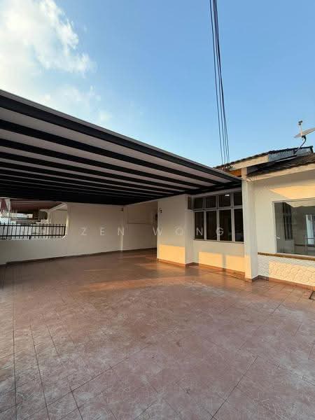 1-storey Terraced House for Sale in Taman Daya (Johor Bahru) - Zen Wong - Exterior - PropertyGuru.com.my