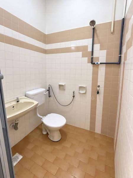 1-storey Terraced House for Sale in Taman Daya (Johor Bahru) - Zen Wong - Bathroom - PropertyGuru.com.my