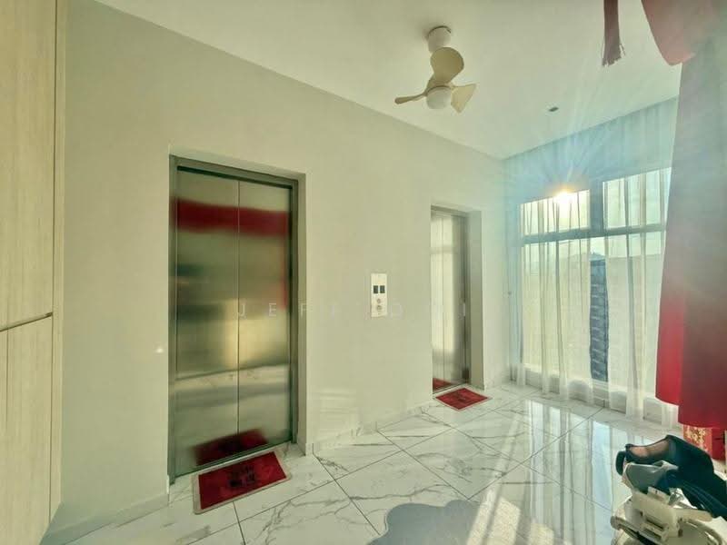 Condominium for Sale at QuayWest Residence - Jeff Ooi - Corridor - PropertyGuru.com.my