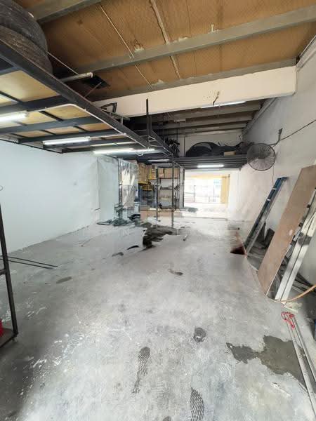 Shop for Rent in Seri Kembangan (Selangor) - Hanz Low - PropertyGuru.com.my