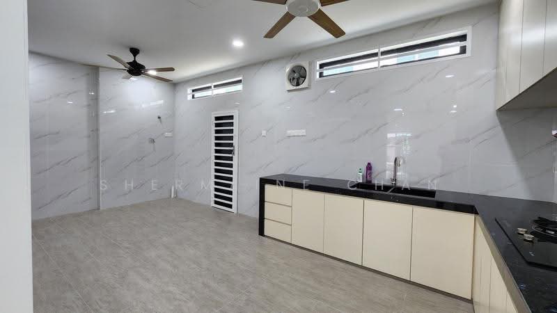 3-storey Terraced House for Rent in Puchong (Selangor) - Shermaine Chan - Kitchen - PropertyGuru.com.my