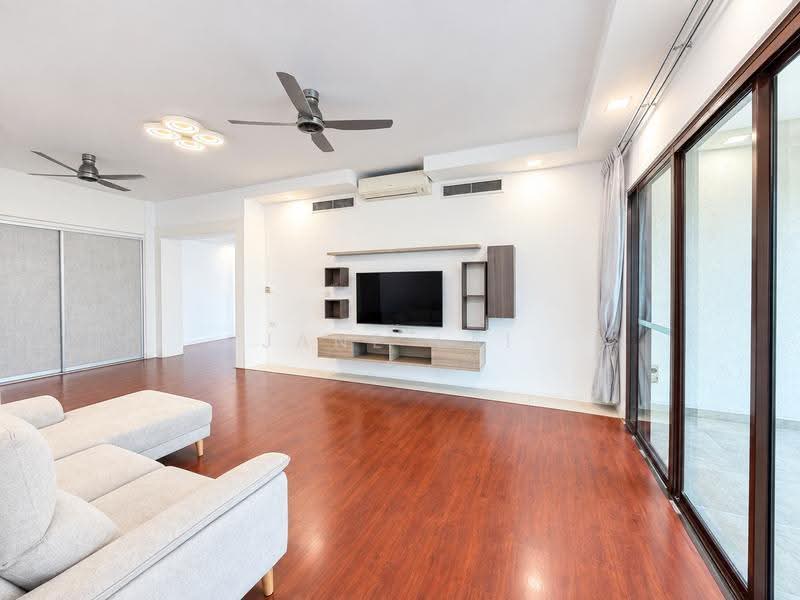 Kondominium untuk Disewa di Mont Kiara Damai Resort Condominium - Jane Lai - Living Room - PropertyGuru.com.my