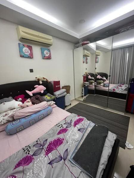 Condominium for Sale at Riana Green East - MT Tiu - Bedroom - PropertyGuru.com.my