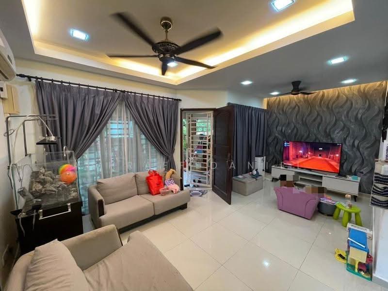 Rumah Teres untuk Dijual di Taman Reko Mutiara (Kajang) - Ashraff Daniel - Living Room - PropertyGuru.com.my