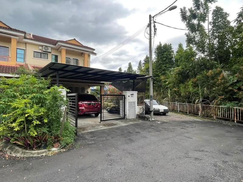 Rumah Teres untuk Dijual di Taman Reko Mutiara (Kajang) - Ashraff Daniel - PropertyGuru.com.my