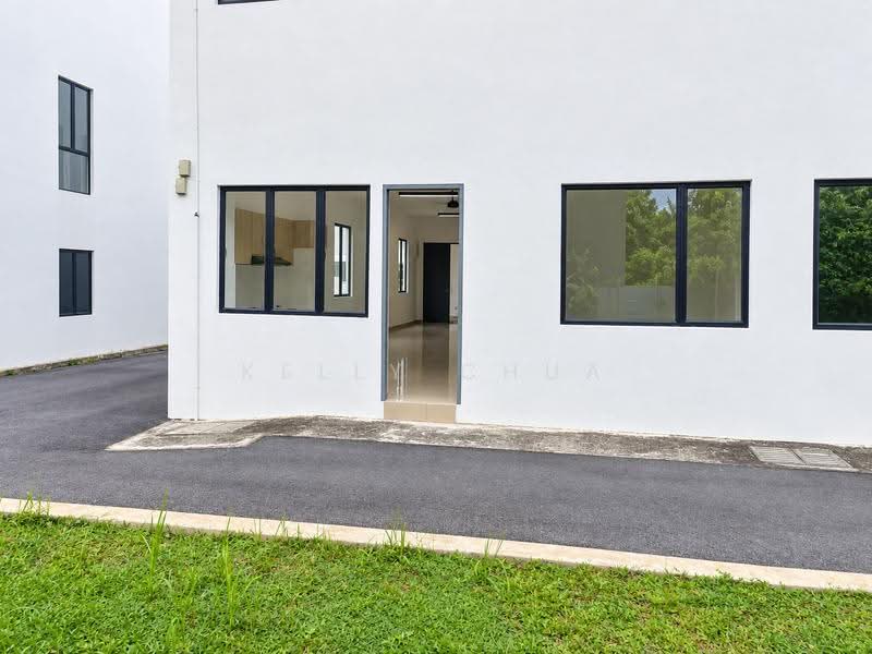 Townhouse for Sale in Kajang (Selangor) - Kelly Chua - Exterior - PropertyGuru.com.my