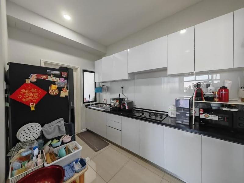 Kediaman Servis untuk Dijual di Molek Regency - Lim Wei Li - Kitchen - PropertyGuru.com.my