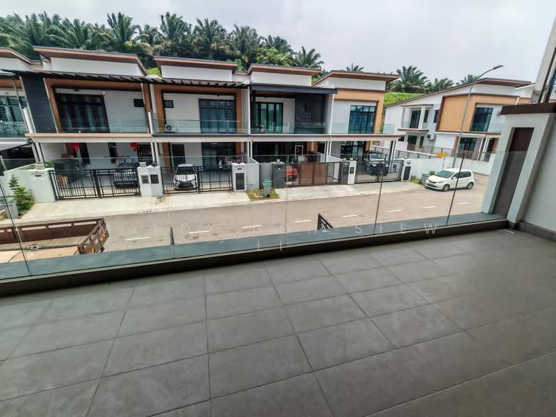 2-storey Terraced House for Sale in Bandar Cemerlang (Ulu Tiram) - Mandy Goh Siew Li - Exterior - PropertyGuru.com.my
