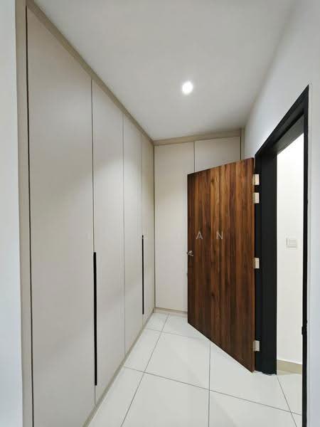 Kediaman Servis untuk Dijual di Veranda Residence - Eric Tan - Interior - PropertyGuru.com.my