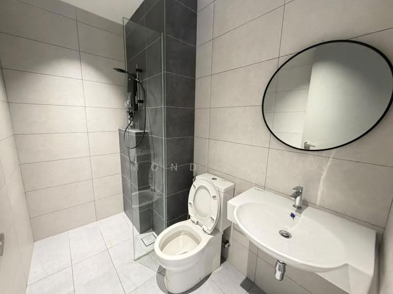 Kediaman Servis untuk Disewa di The Era @ Duta North - Desmond Leong - Bathroom - PropertyGuru.com.my