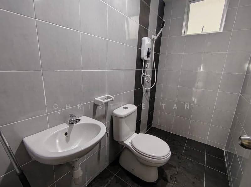 Rumah Flat untuk Disewa di Idaman Cahaya 1 - Christine Tan - Bathroom - PropertyGuru.com.my