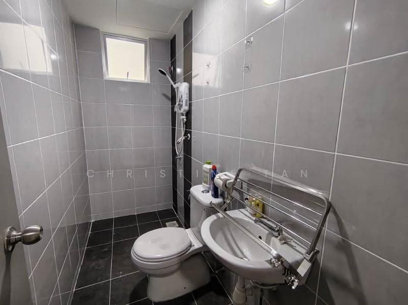 Rumah Flat untuk Disewa di Idaman Cahaya 1 - Christine Tan - Bathroom - PropertyGuru.com.my