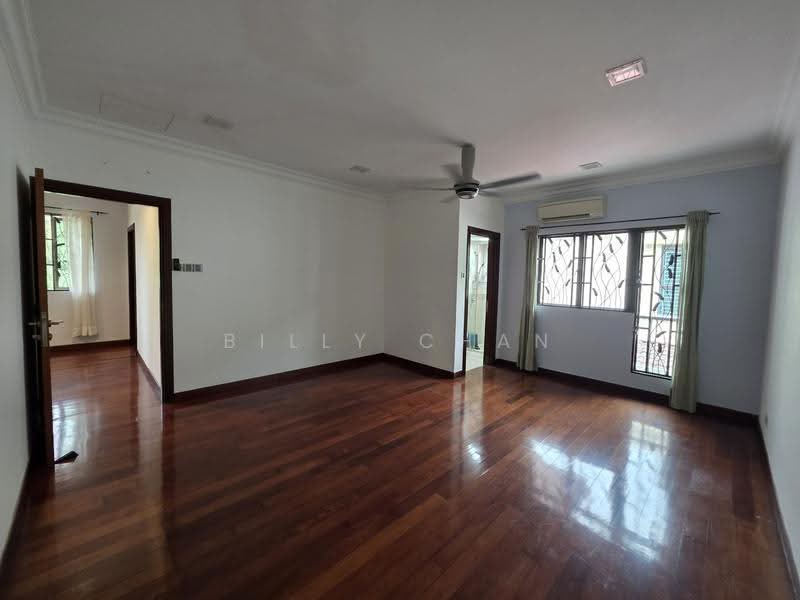 Rumah Berkembar untuk Dijual di Bandar Damai Perdana (Cheras) - Billy Chan - Living Room - PropertyGuru.com.my