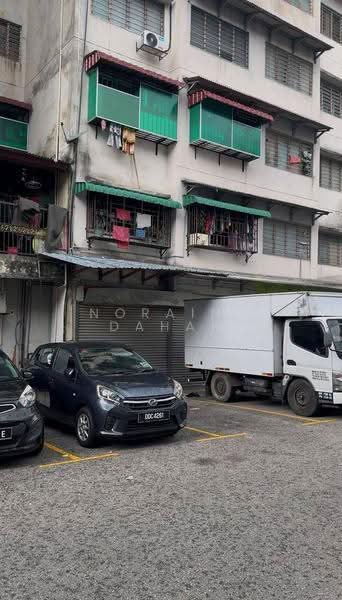Shop for Sale in Bandar Sri Damansara (Selangor) - Noraini Dahan - Exterior - PropertyGuru.com.my