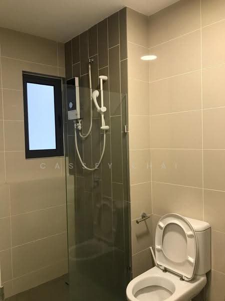 Kondominium untuk Disewa di Urbana Residences - Cassey Chai - Bathroom - PropertyGuru.com.my