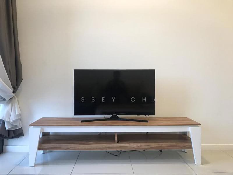 Kondominium untuk Disewa di Urbana Residences - Cassey Chai - Living Room - PropertyGuru.com.my