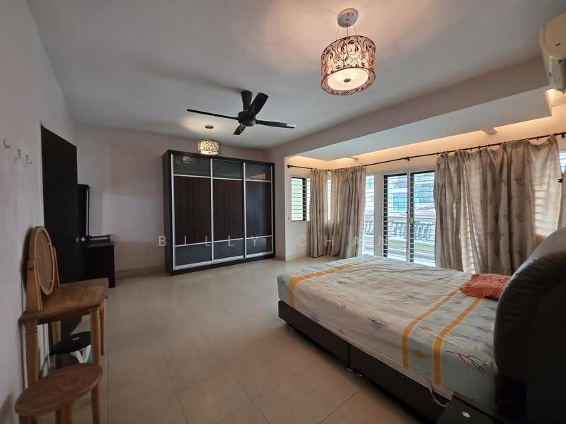 3-storey Terraced House for Sale in Taman Bukit Prima (Cheras) - Billy Chan - Bedroom - PropertyGuru.com.my