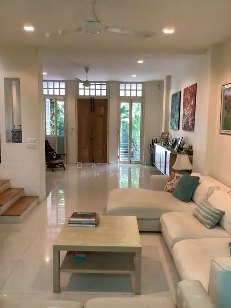 2-storey Terraced House for Sale in Pulau Tikus (Penang) - Daniel Phang - Living Room - PropertyGuru.com.my