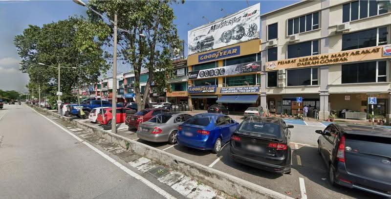 Shop for Sale in Batu Caves (Selangor) - King Wha - Exterior - PropertyGuru.com.my