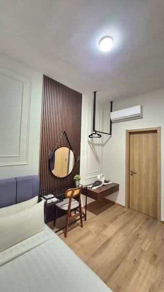 Kediaman Servis untuk Dijual di Armani Raja Uda - Jayden Tan - Bedroom - PropertyGuru.com.my