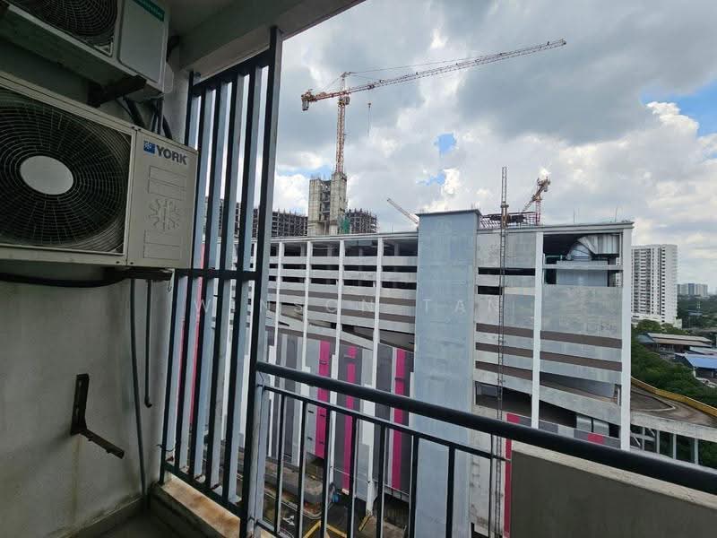 Kediaman Servis untuk Dijual di Jentayu Residensi @ Tampoi - Winson Tan - Exterior - PropertyGuru.com.my