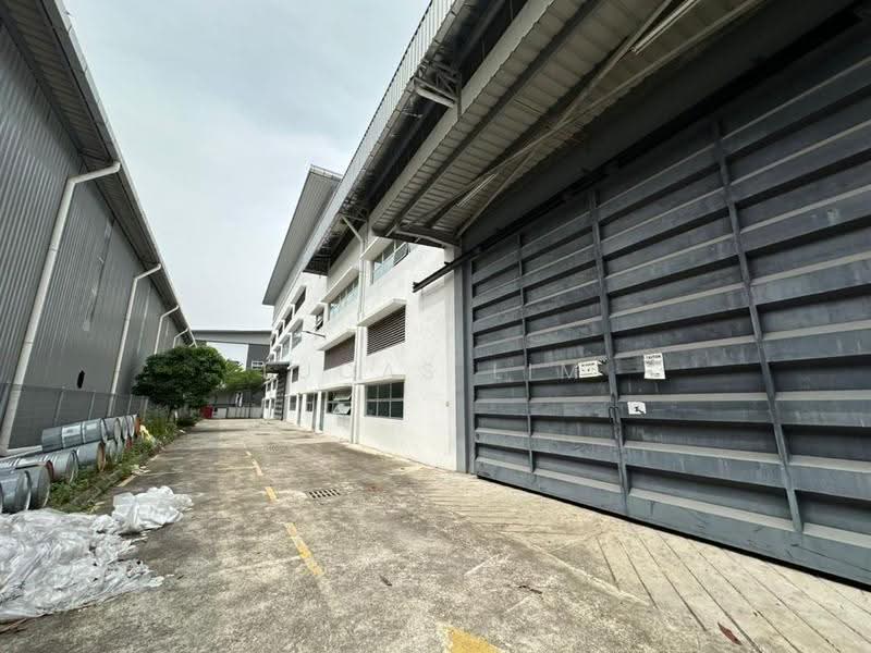 Kilang Terpisah untuk Disewa di Sungai Buloh (Selangor) - Lucas Lim - Exterior - PropertyGuru.com.my