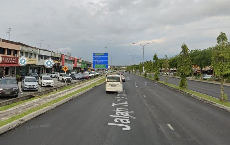 Shop / Office untuk Disewa di Taman Ungku Tun Aminah (Skudai) - Kasper Lee - Exterior - PropertyGuru.com.my