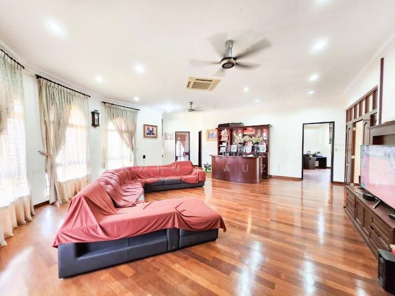 Bungalow House untuk Dijual di Sepang (Selangor) - Hakim Fauzi - PropertyGuru.com.my
